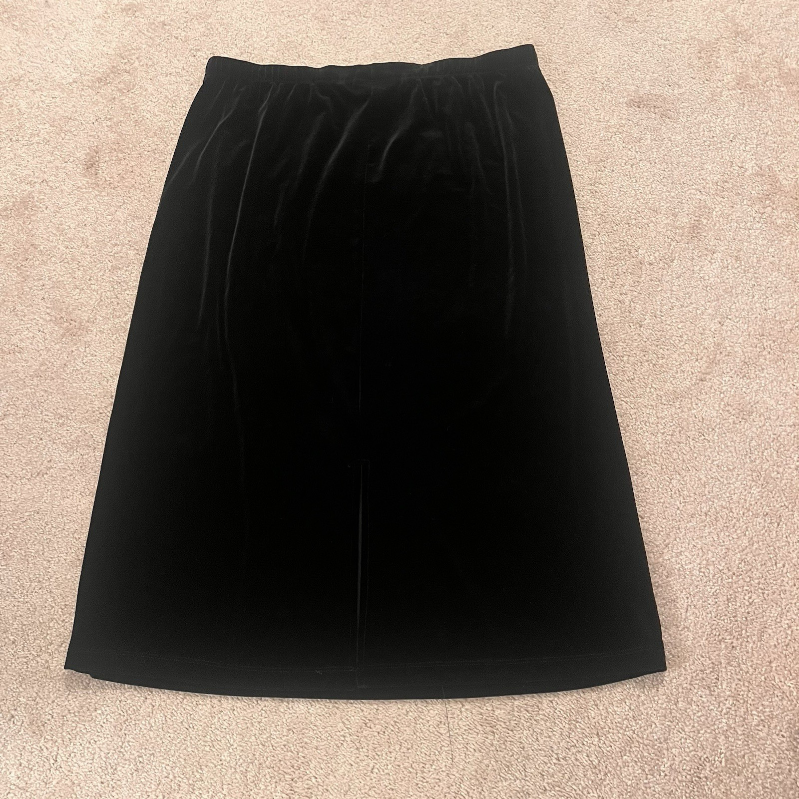 Notations. Sz 2X. Black Velvet Pull On Pencil Skirt. USA. Elastic Waist. B53