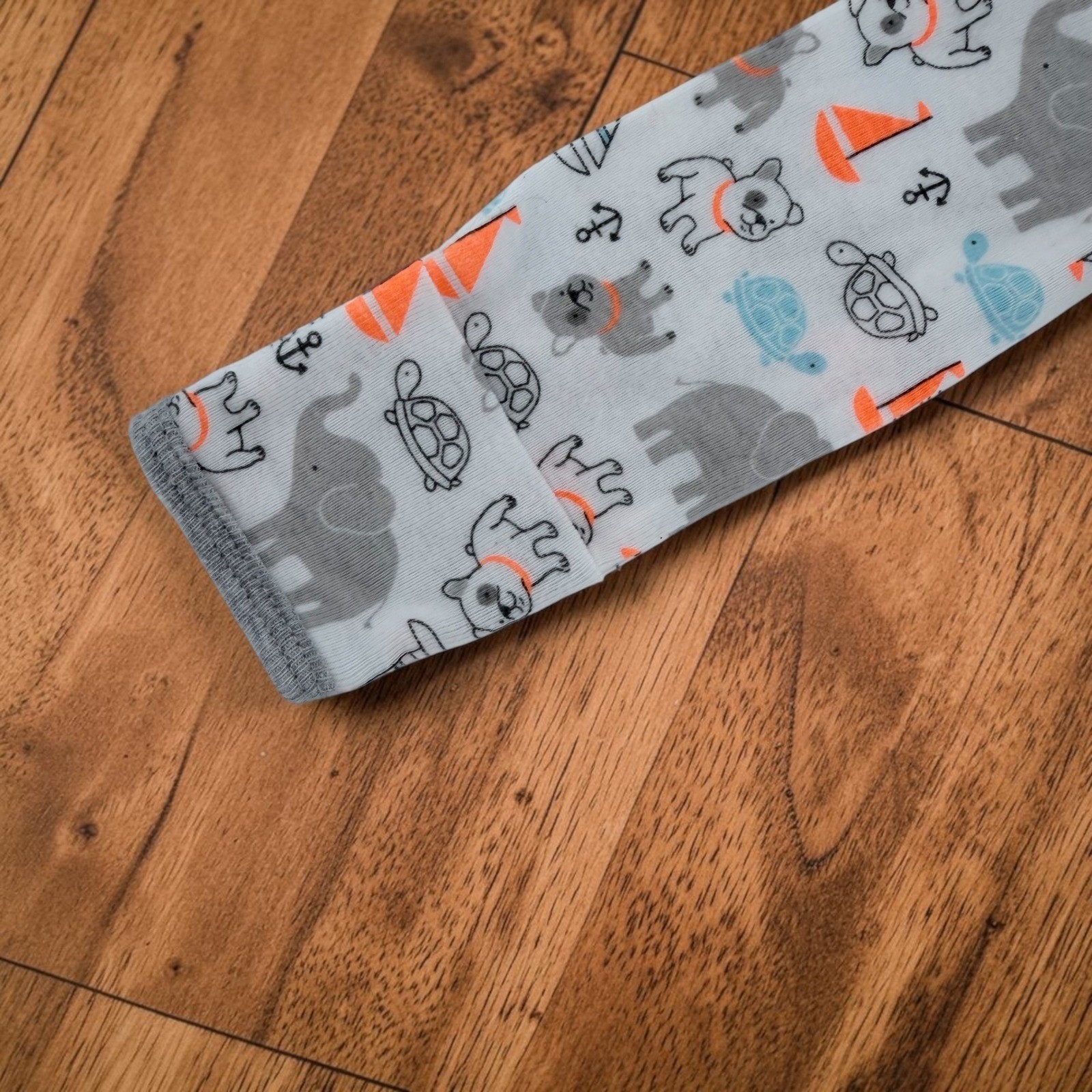 Carter’s Newborn 2-Pack Footless Snap Rompers Fold Over Mittens Animal Print