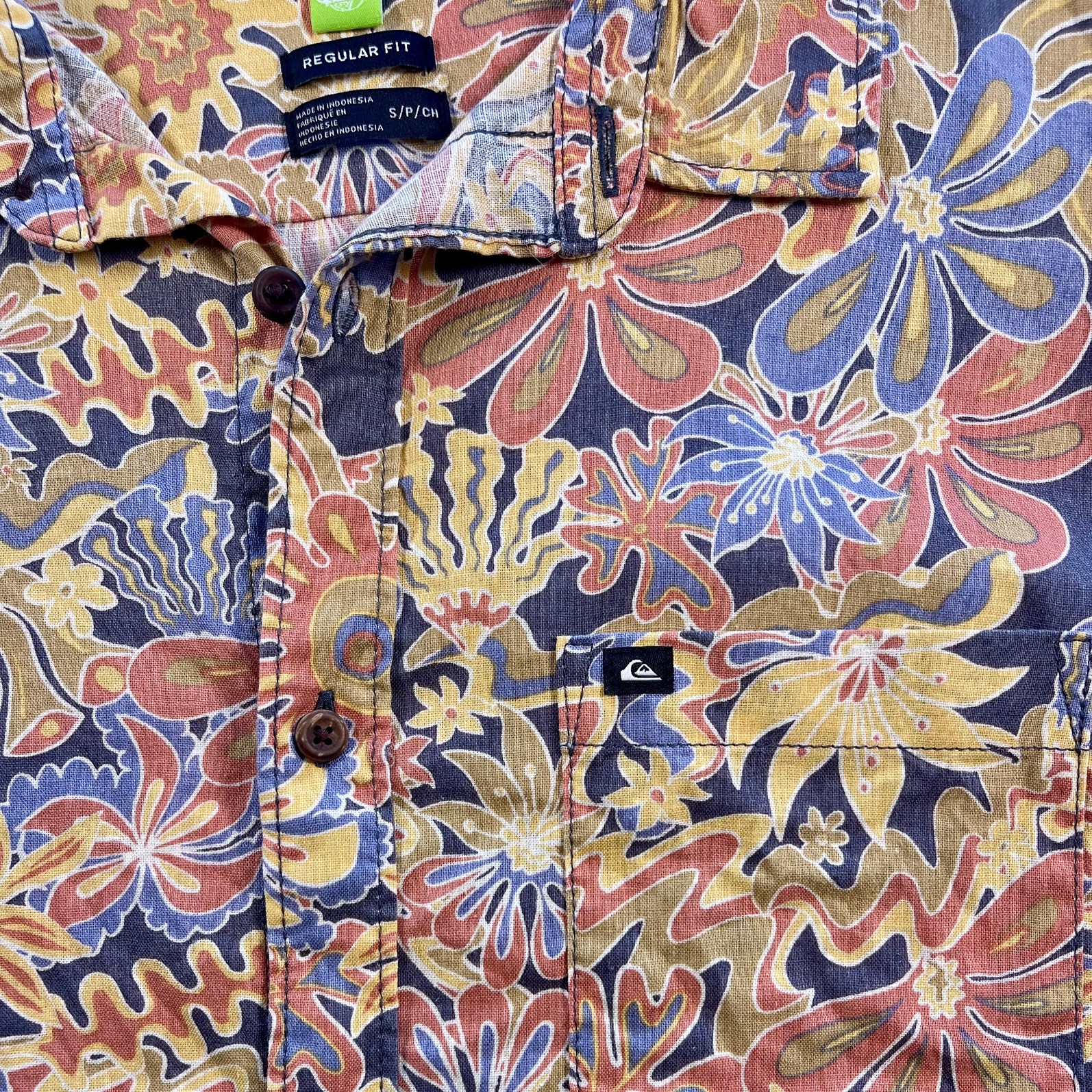 Quicksilver Men Vintage Y2K Surf Hawaii Button Up Short Sleeve Shirt Small
