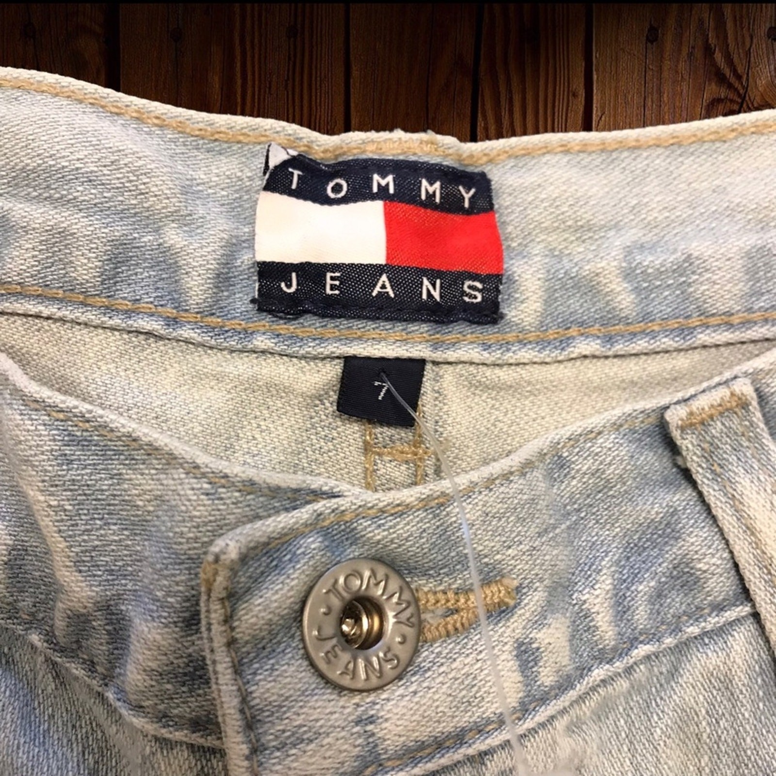 Tommy Hilfiger Jill Jean mid rise flared leg NWT size 7
