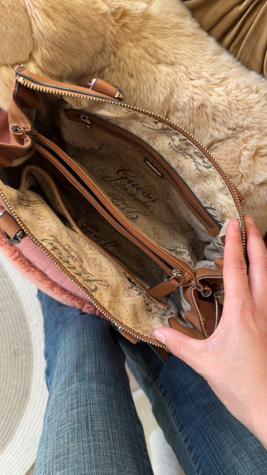 Brown GUESS vintage Y2K handbag