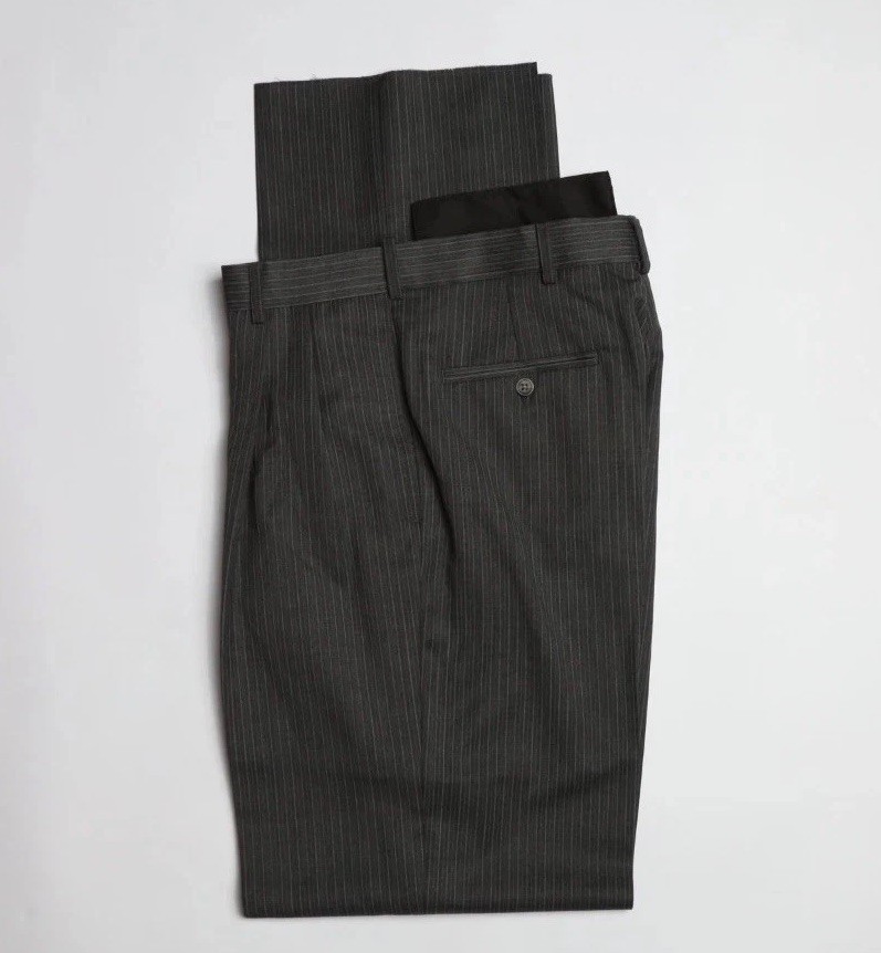 Hickey by Hickey Freeman Wool Suit Size 38 R x 32 W in Grey Stripe Pinstripe