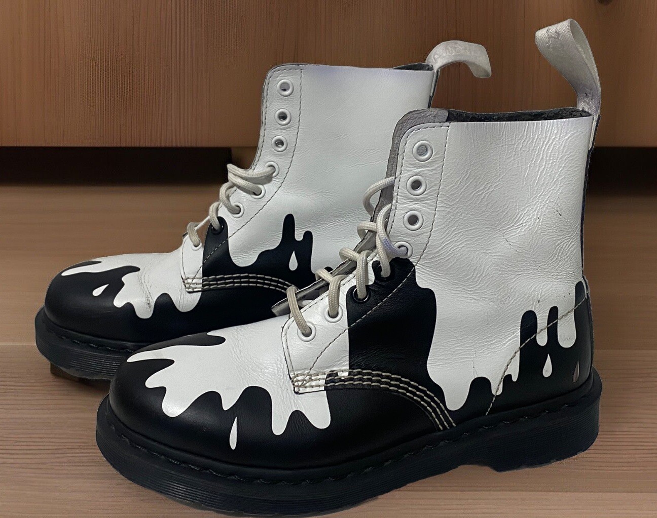 Dr Martens Mens Pascal Paint Splat Splash Black White Paint Ink Spill Boots 7M