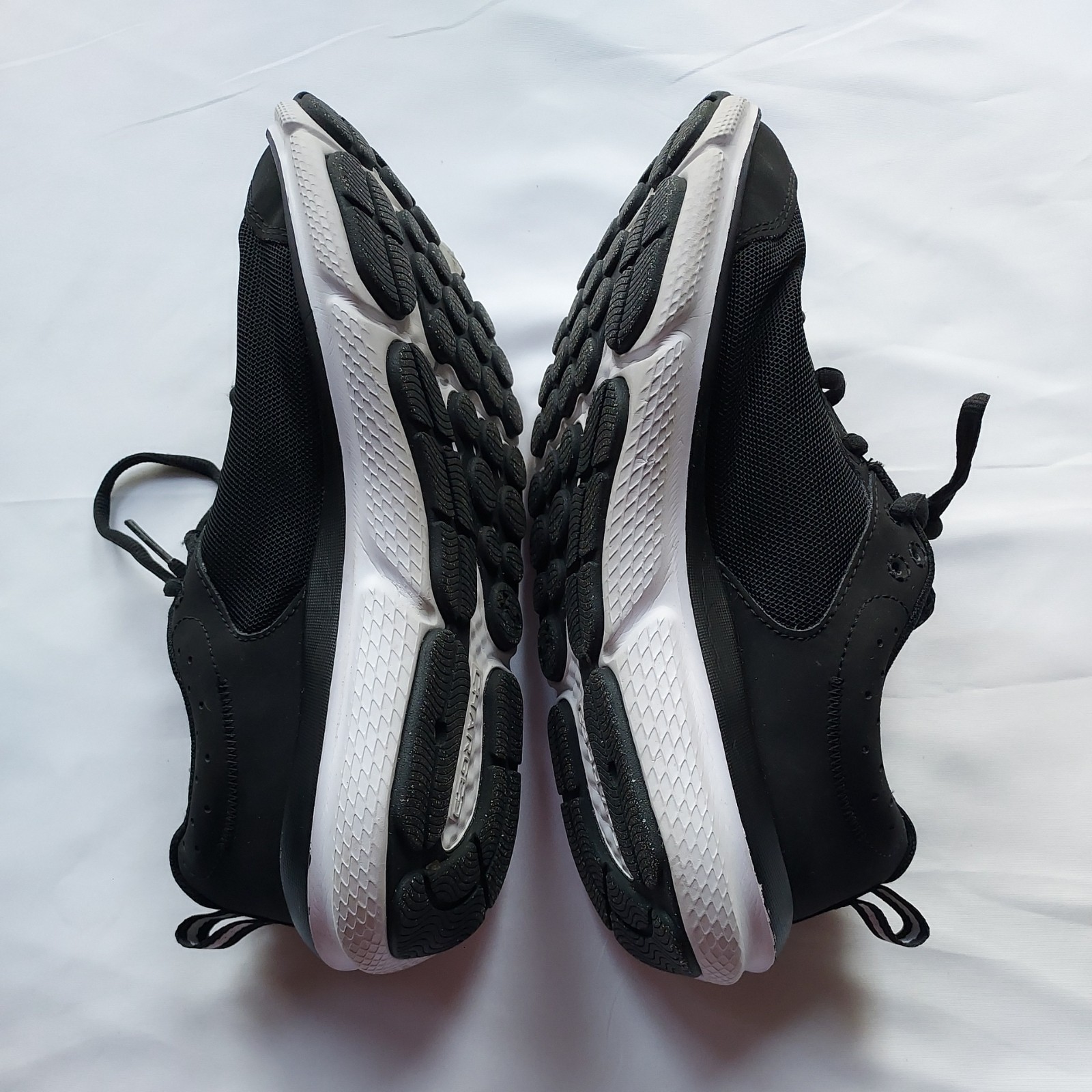 Under Armour Charged Assert 10 Black White Women’s Running Sneakers Athletic