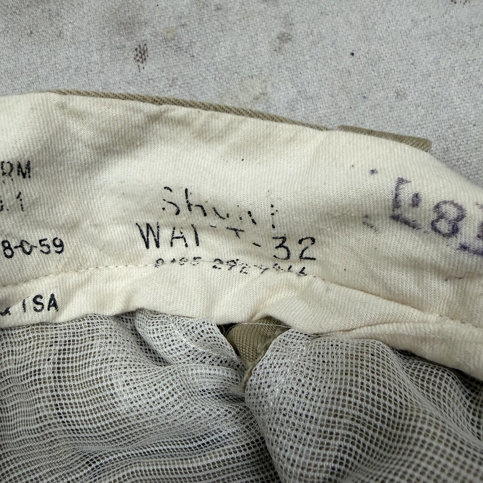 Vintage 50s US Military Khaki Cotton Twill Pleated Shorts Men 32 Army Korean War