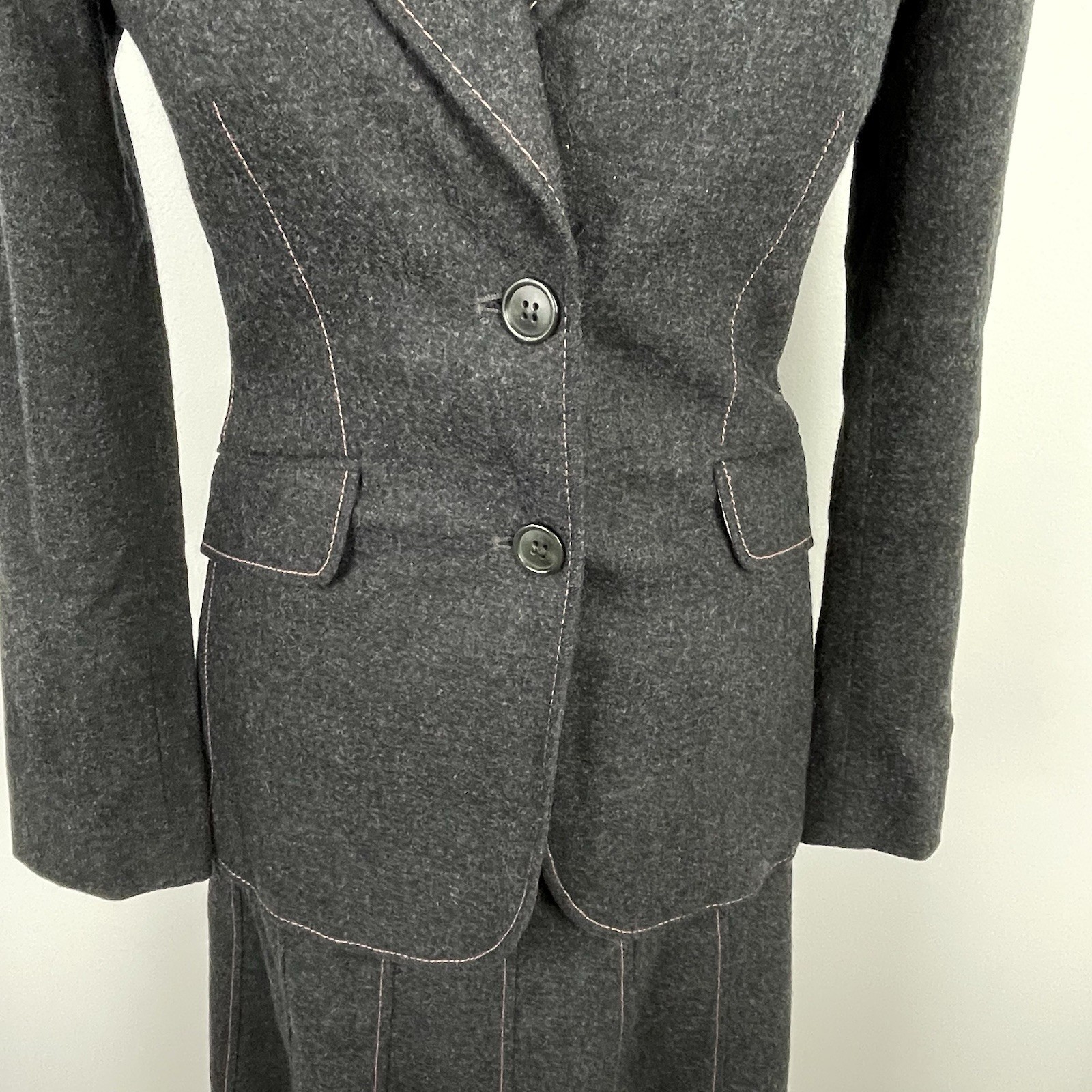 LK Bennett grey wool skirt suit size 8 (check measurements in description)