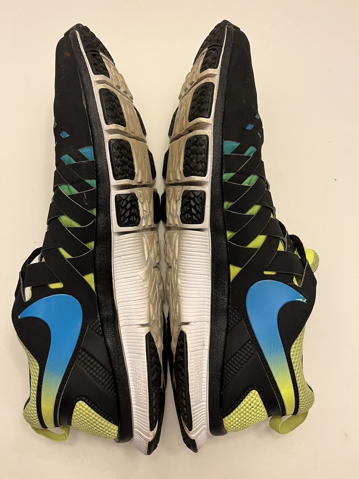 Nike Men’s Free Trainer 5.0 NRG Athletic Running Black Neon Blue Shoes Size 15