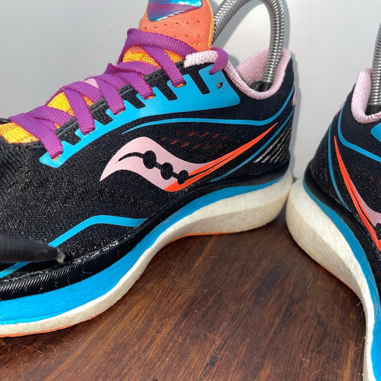 Saucony Endorphin Speed Woman’s Size 6.5 Shoes Athletic Running Black Sneakers