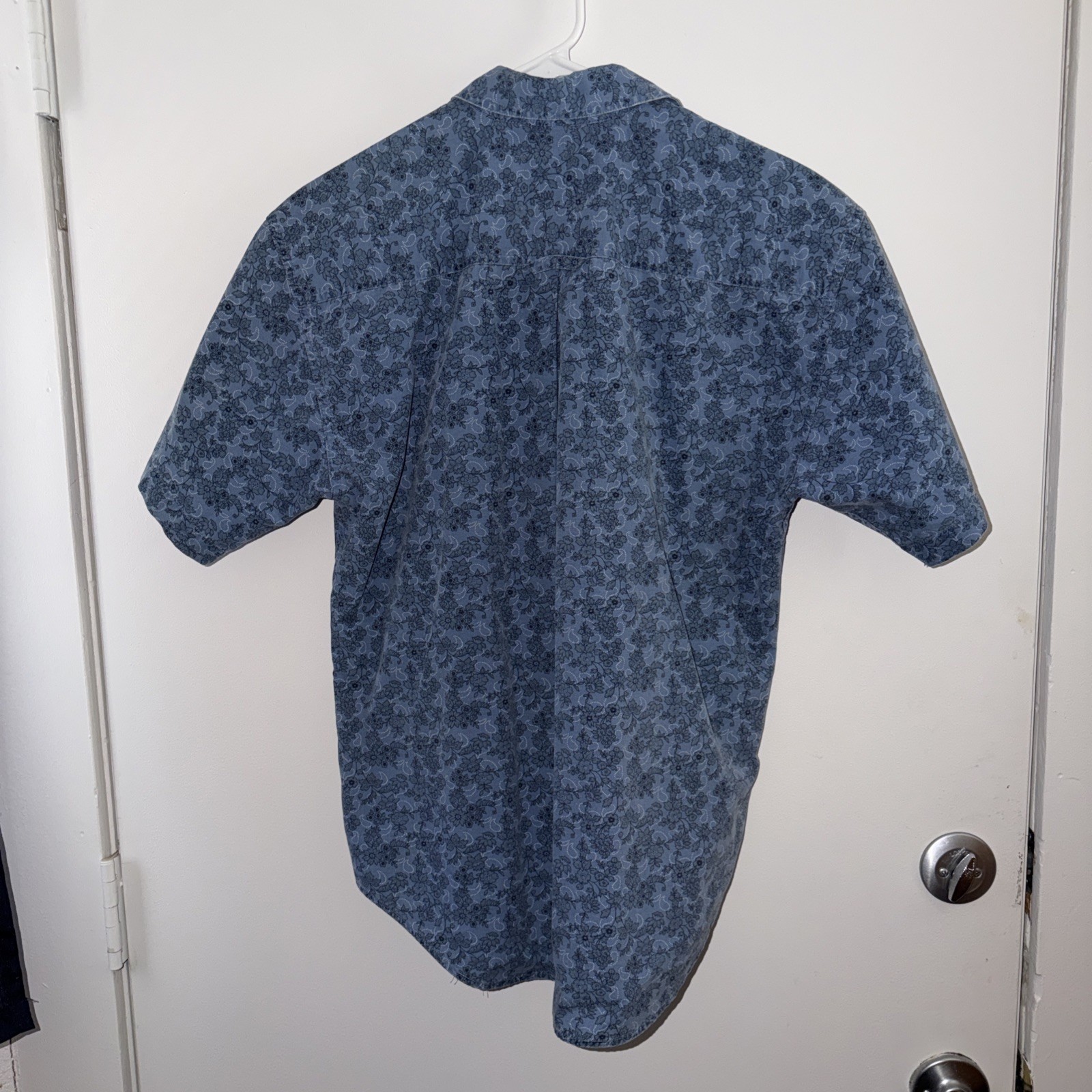 Woolrich Women’s M Short sleeve button up 100% Cotton, Sky pattern see pics
