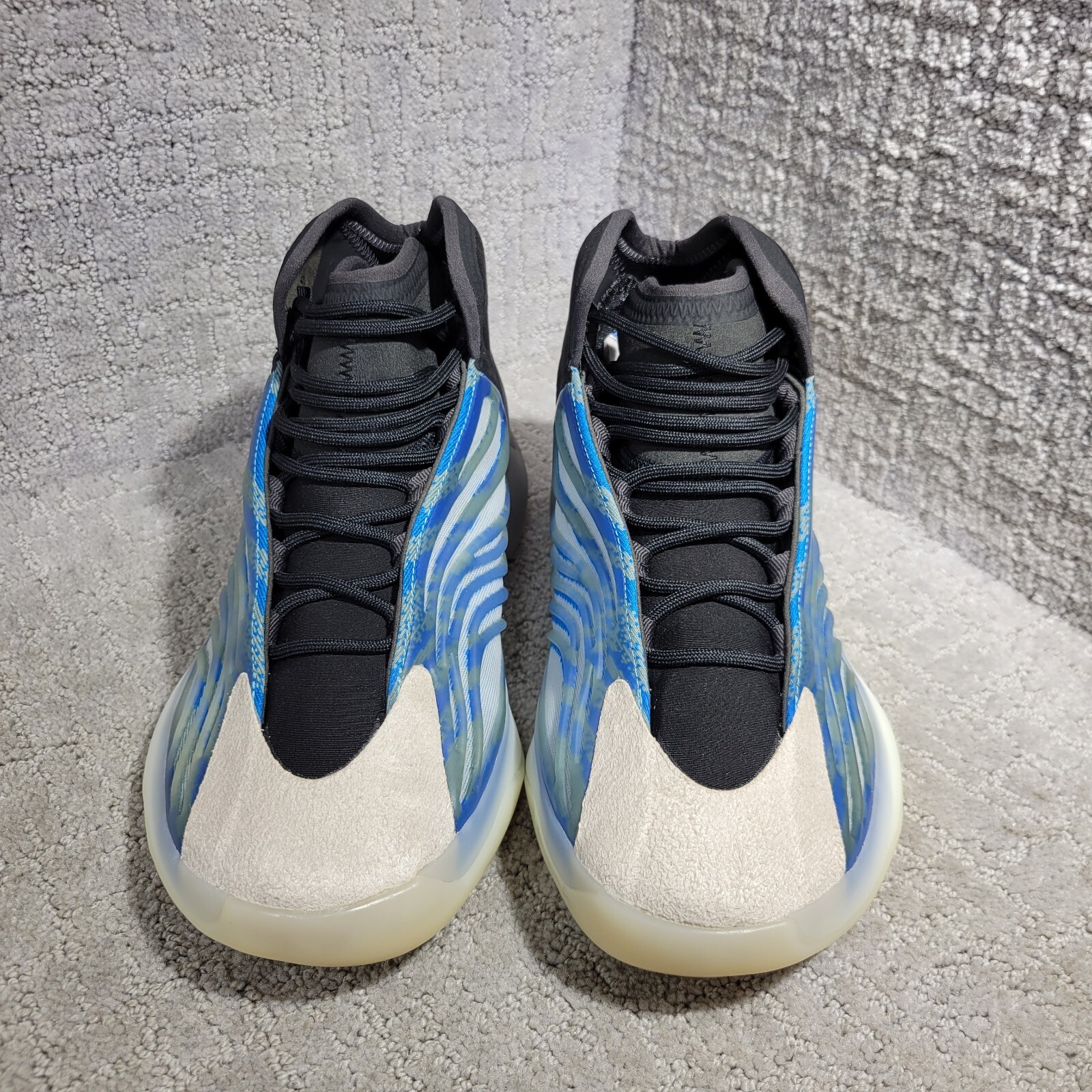 Adidas Yeezy Quantum Men’s Size 11 Frozen Blue Black Basketball Sneakers GZ8872