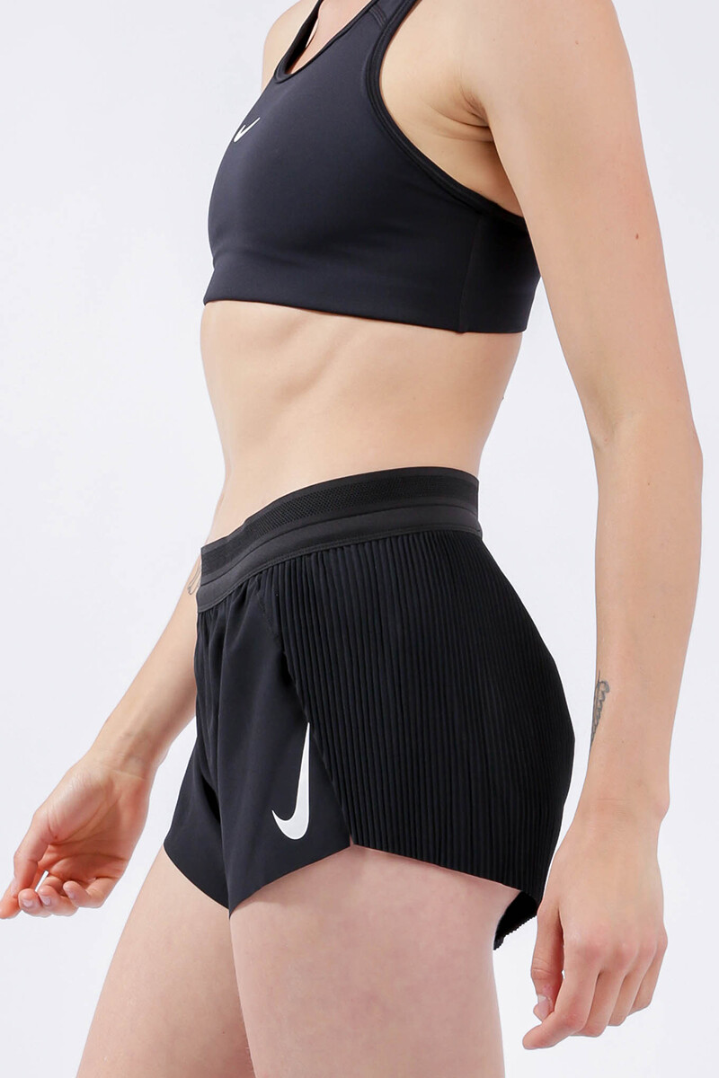 Nike Size L XL AeroSwift Women’s Flyvent Running Shorts