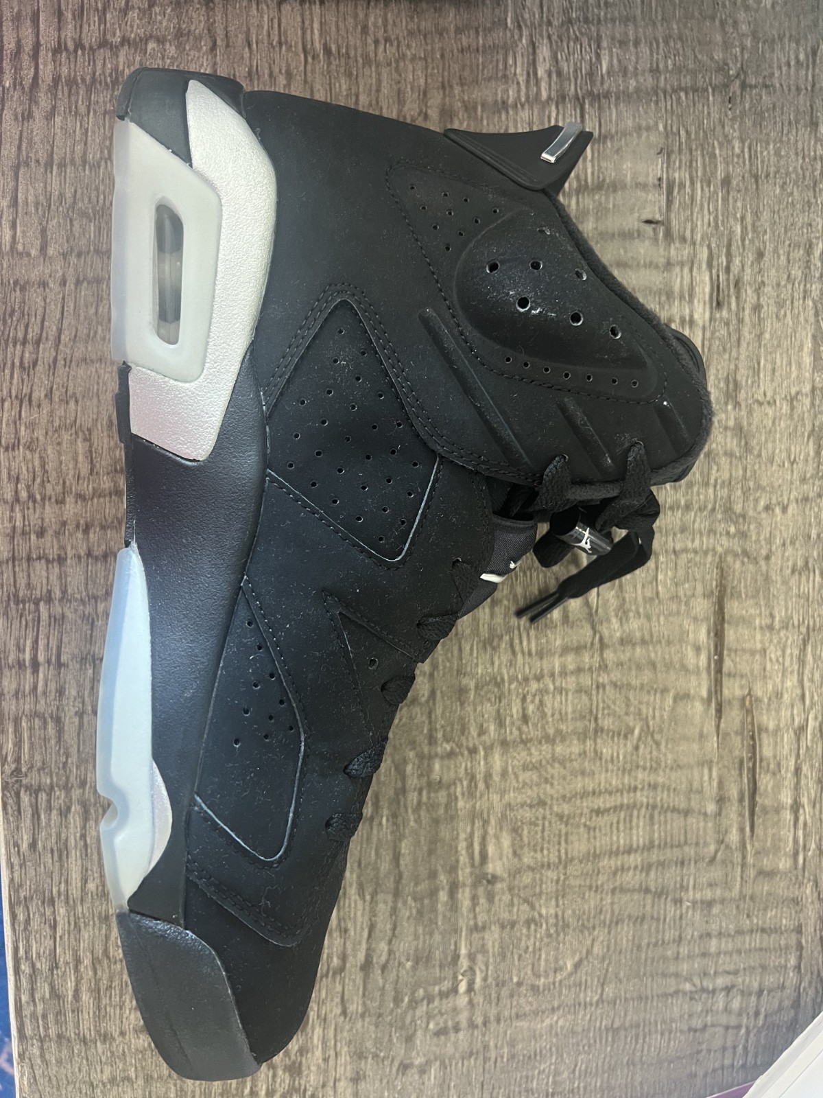 Nike Air Jordan 6 Retro Chrome Metallic Silver Black Size 10.5 DX2836-001 OG Box