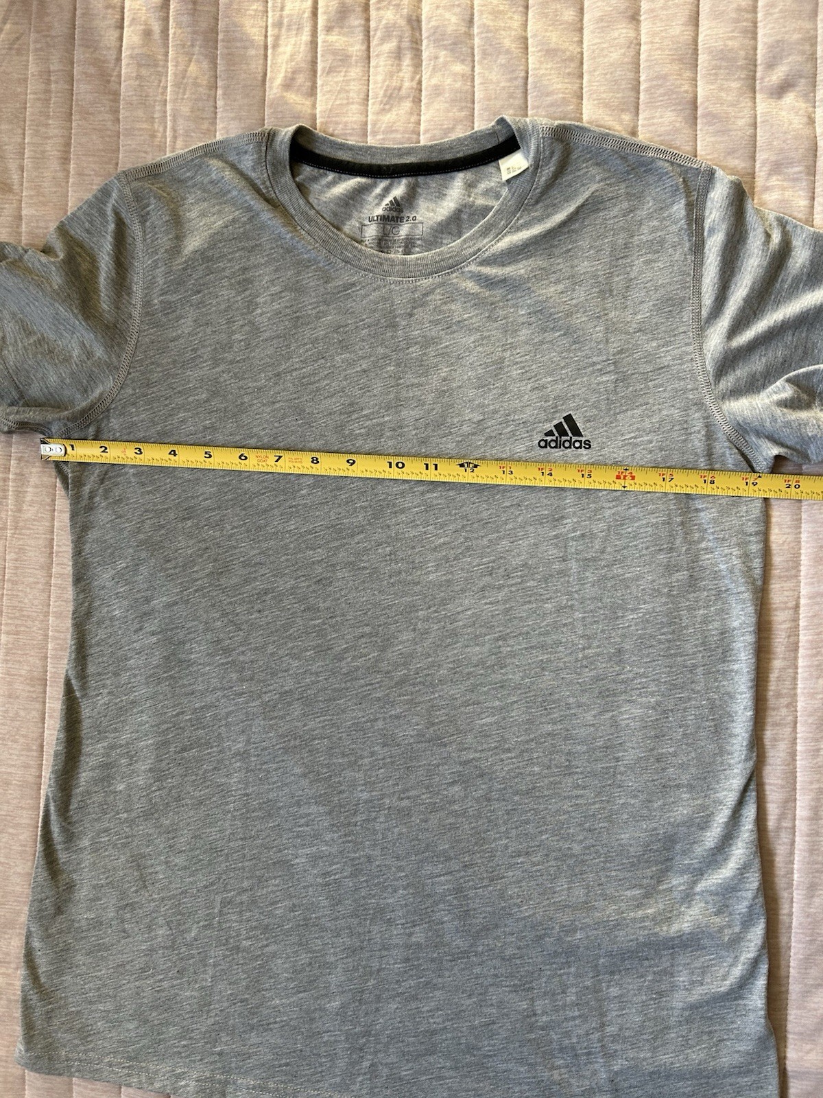 Women’s adidas Ultimate 2.0 Short Sleeve T-Shirt Heather Gray Size Large