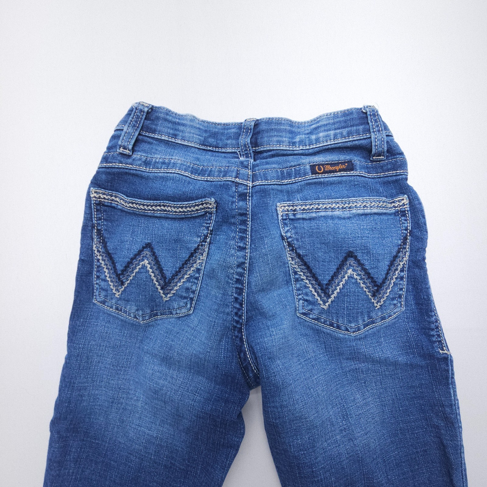 Wrangler Ultimate Riding Jeans Willow Mid-Rise Bootcut Womens 3 x 32 (29″ Insm)
