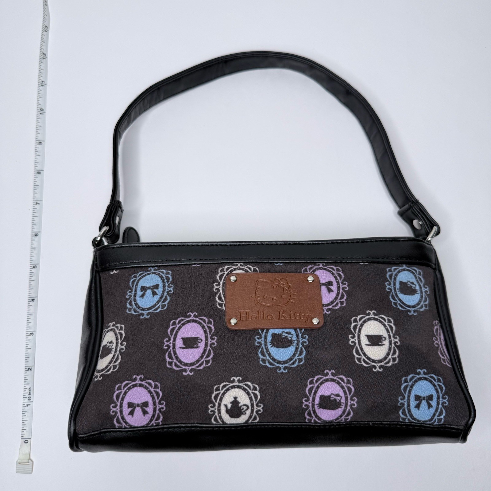 2007 Hello Kitty Small Shoulder Tea Party Pattern Bag with Purple Lining