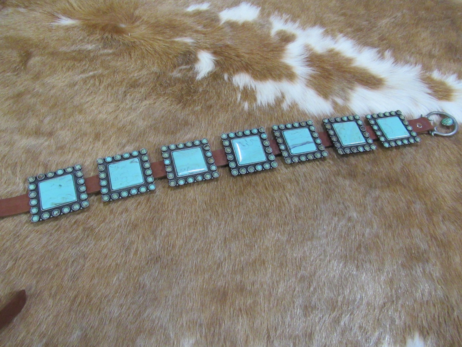 Double D Ranch Four Corners Concho Belt Size L EUC