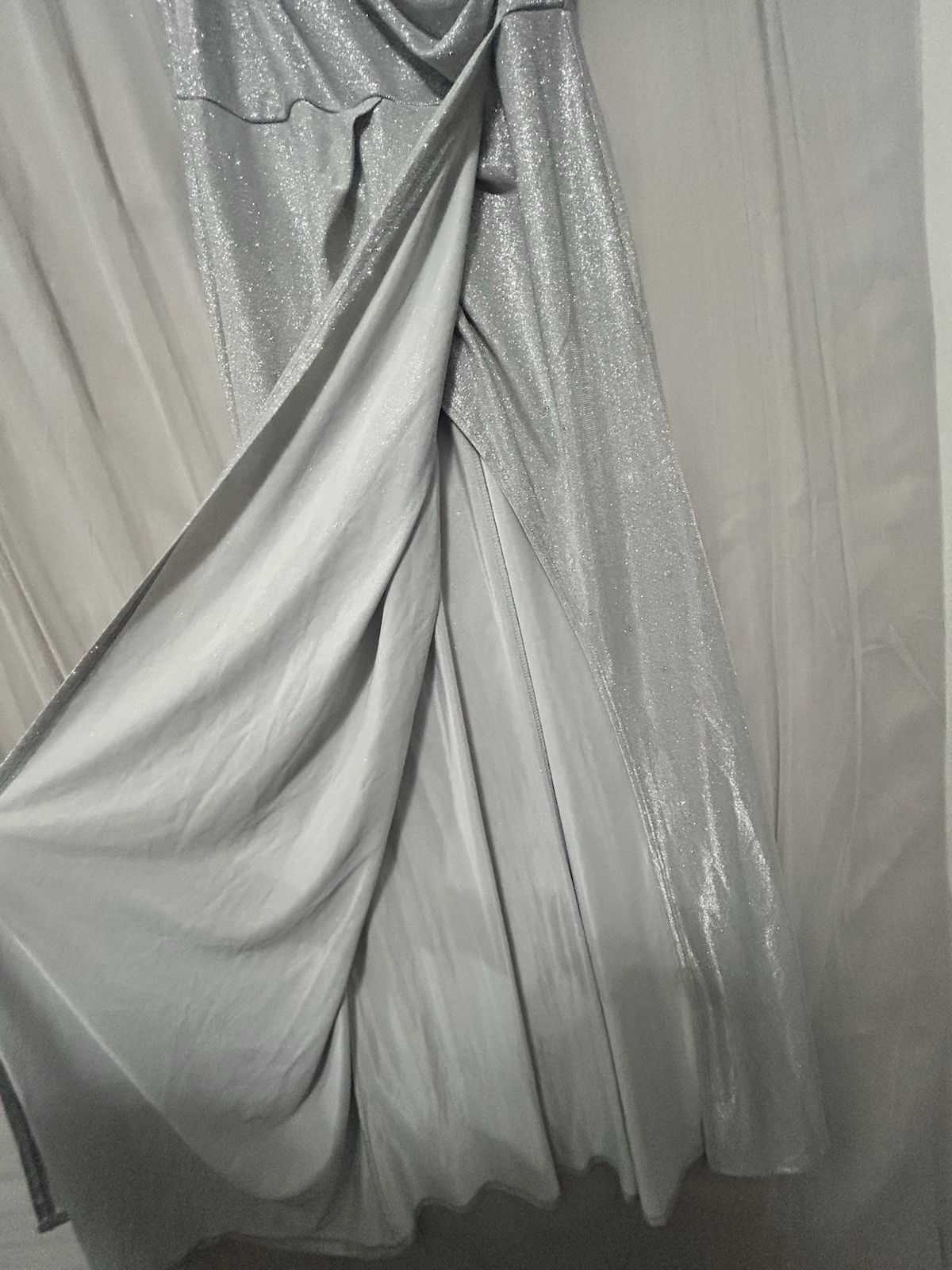 La Scala Silver Glitter V-Neck Long Gown Dress Strappy Sleeveless Lined L