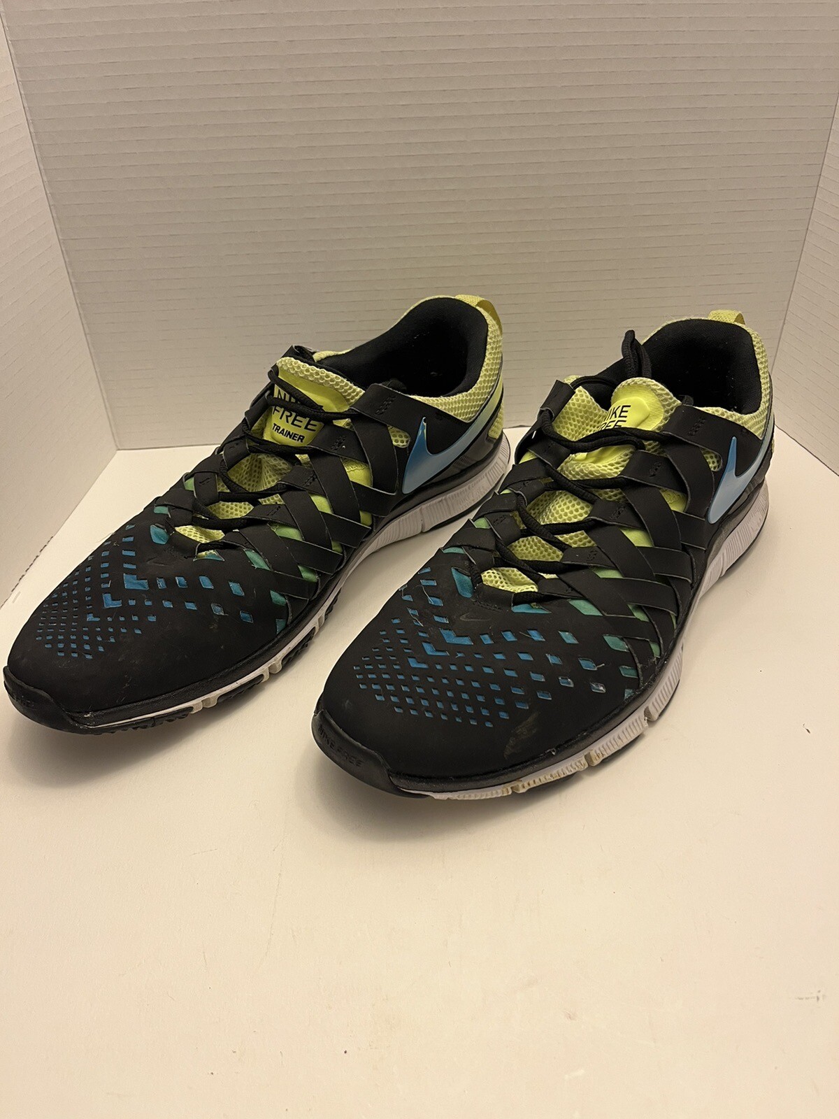 Nike Men’s Free Trainer 5.0 NRG Athletic Running Black Neon Blue Shoes Size 15