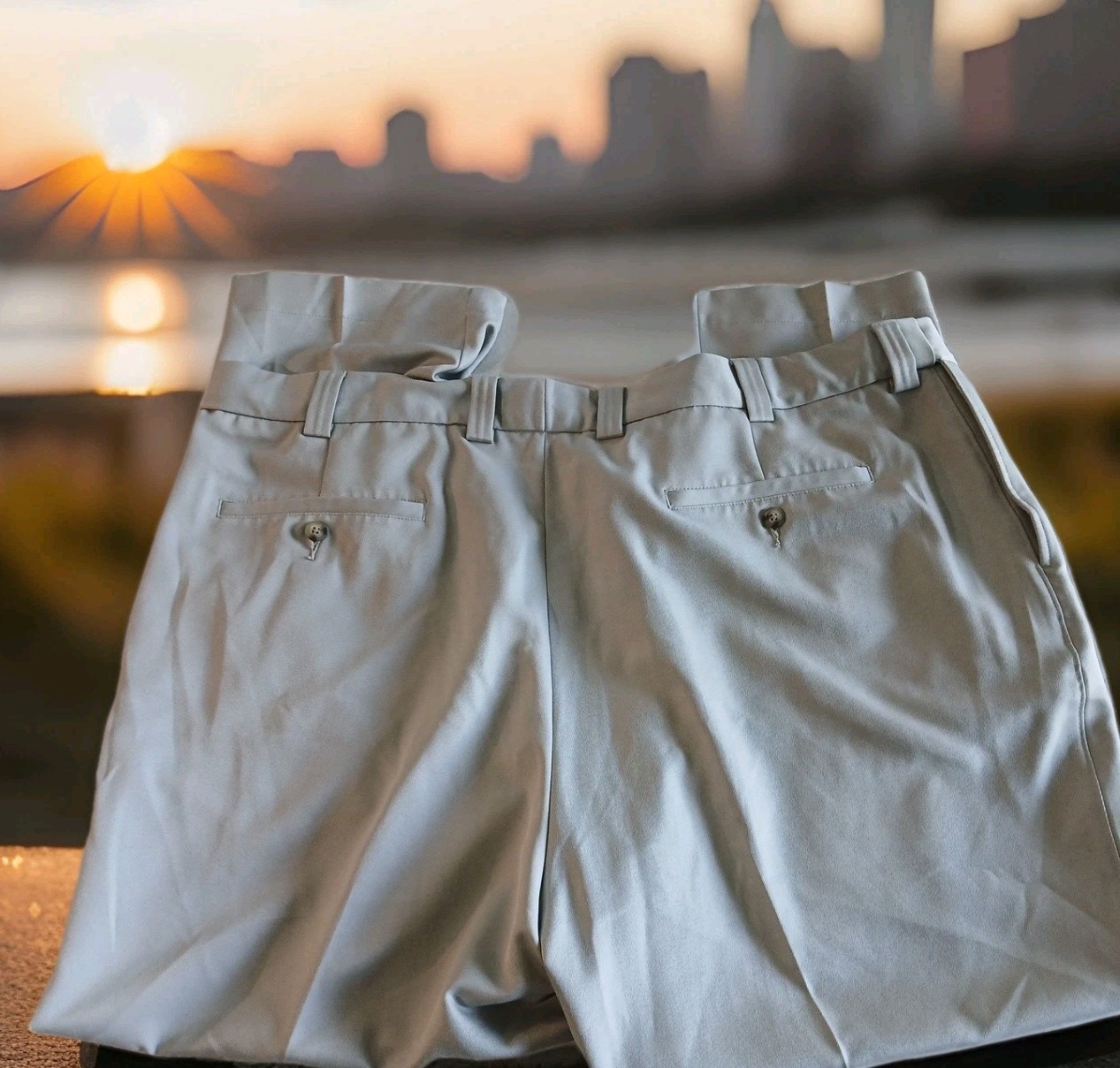 OAK HILL MEN’S CHINO PANTS IN SIZE 48X30 CREAM COLOR