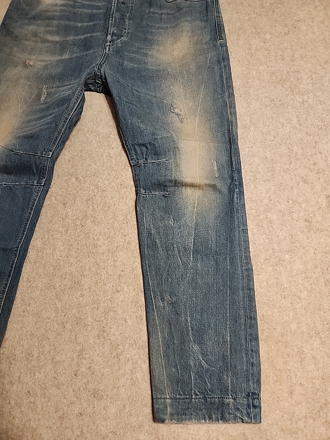 Diesel Eazee Relaxed Boyfriend Denim Jeans 30×25 whiskered Distress staining EUC