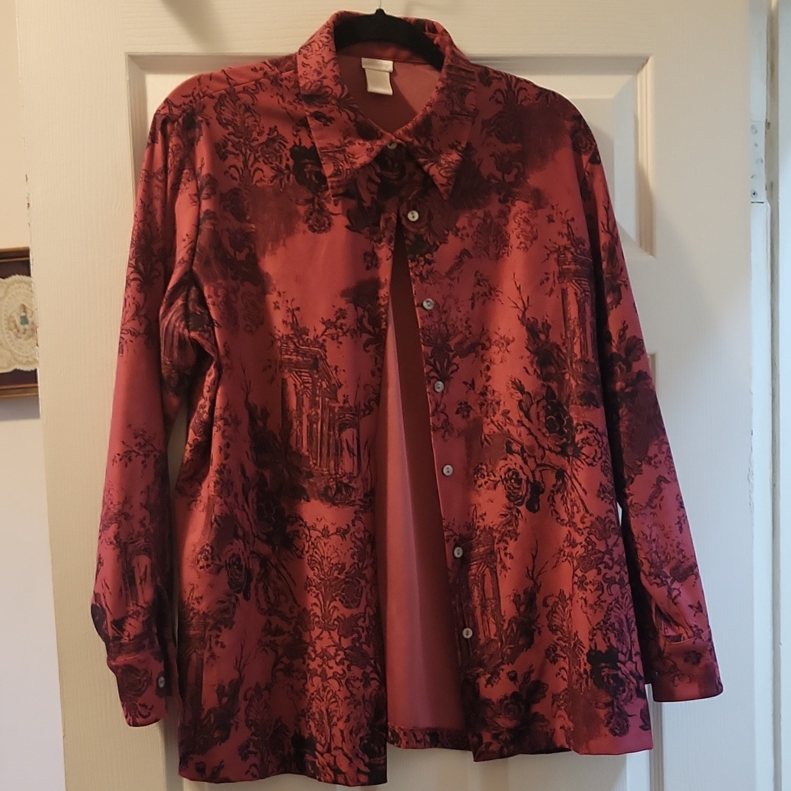 Soft Surroundings Gothic Red Floral Button Up Shirt L Unisex