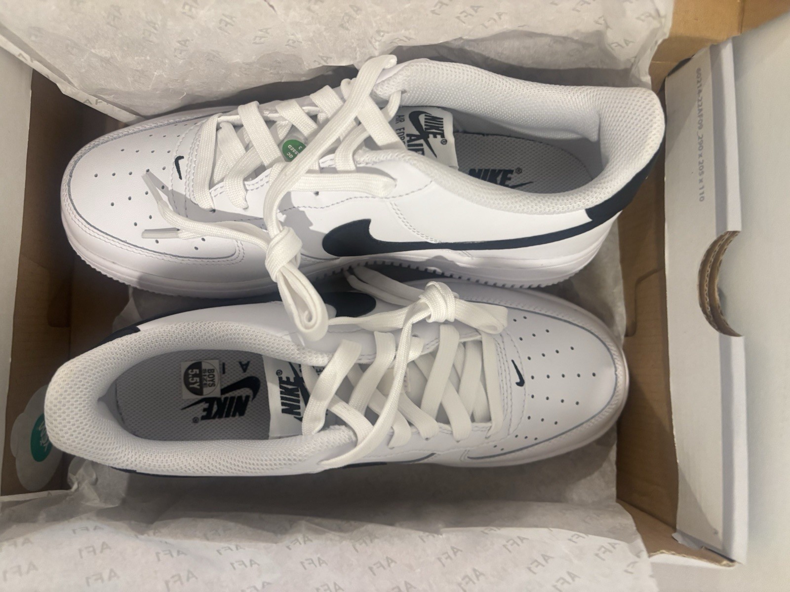 Size 5.5 GS – Nike Air Force 1 Low White Black