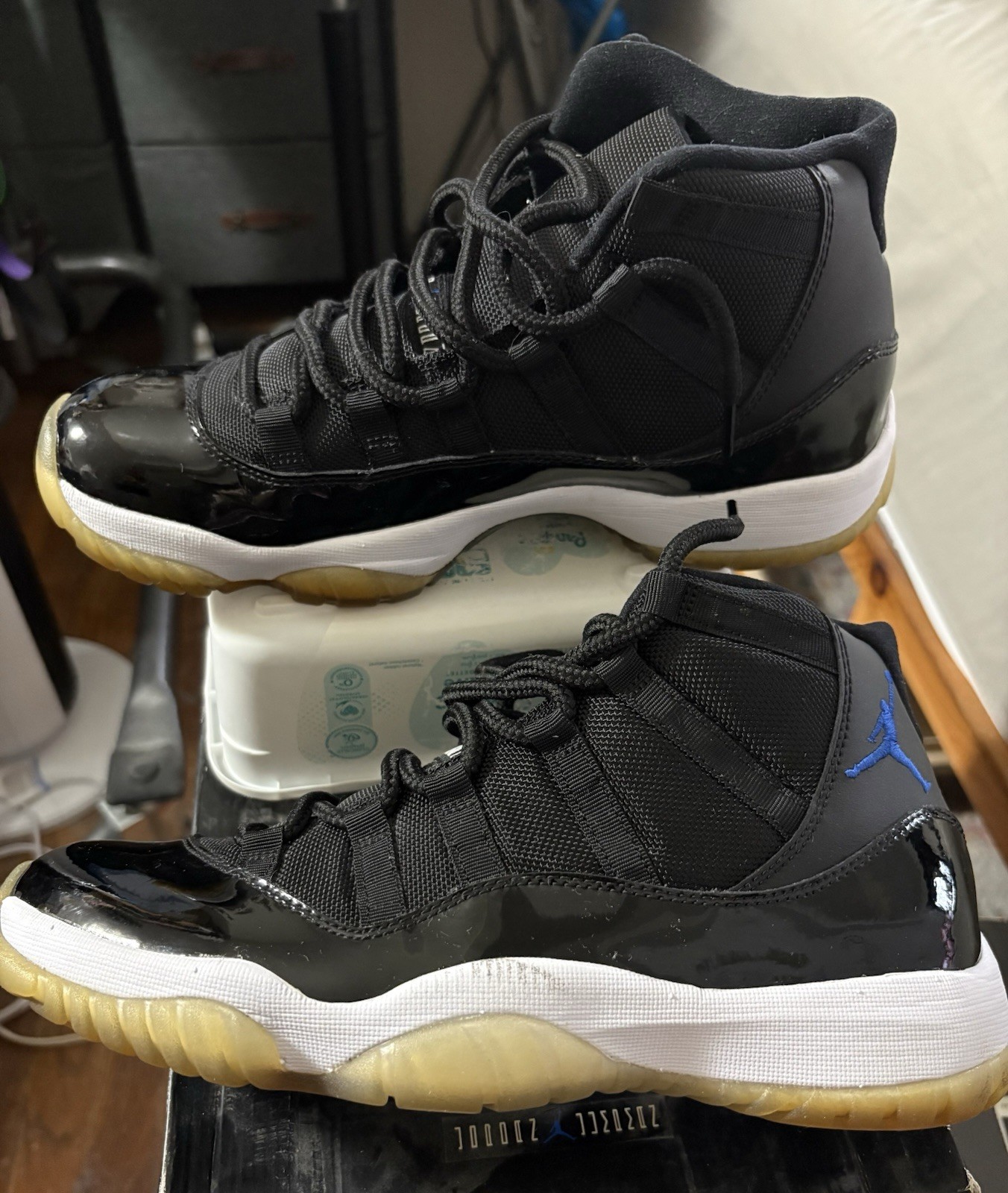 Air Jordan 11 Retro Space Jam (2009) | Code 378037-041 | Preowned Size 9