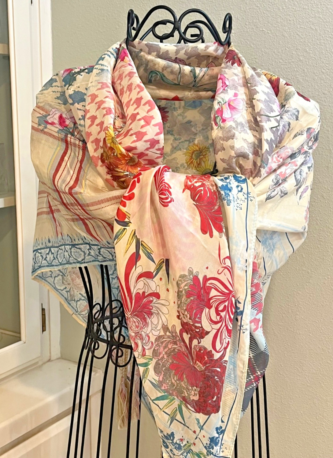Johnny Was Silk Scarf with Tassels FOUR SEASONS New w Tags Floral Houndstooth