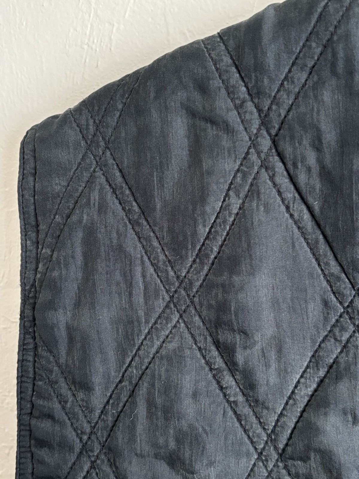 Robert Stock Men’s Black 100% Silk Nylon Lined Quilted Zip Vest Size S