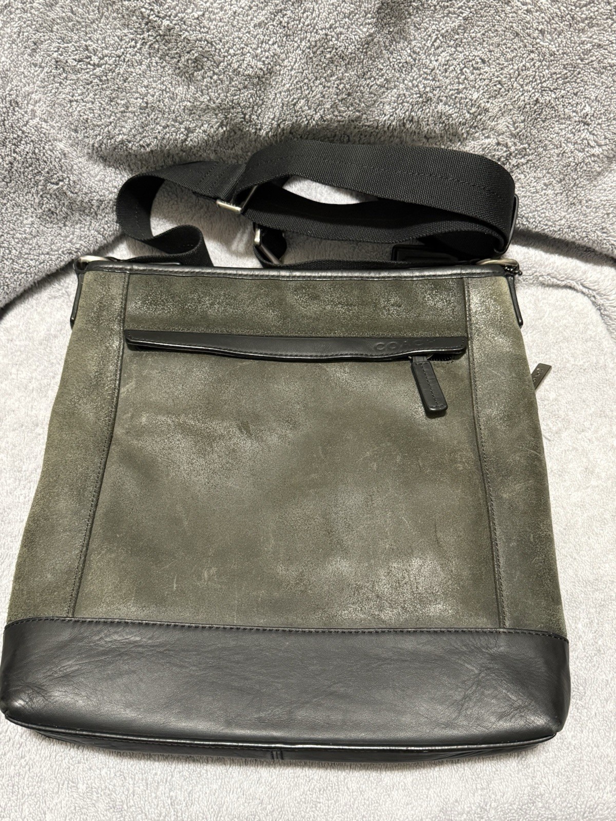 Coach Camden Leather Tech Crossbody Messenger Brown Bag F70920
