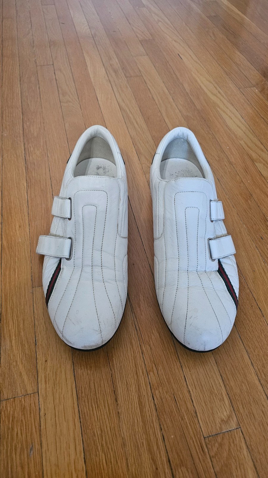 Gucci Men’s White Leather Strap Sneakers Green Red Web Logo Auth Size 9.5