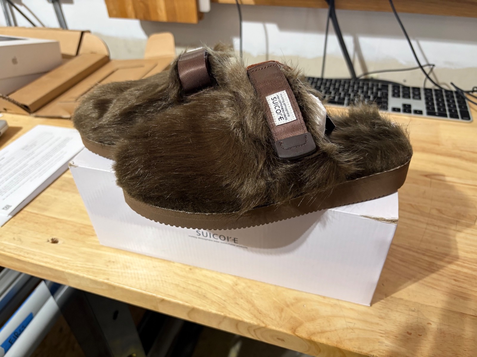 SUICOKE ZAVO-2EU Faux Fur Sandals Dark Brown US M6/W8 EU38 NEW w/ Box OG-072-2EU
