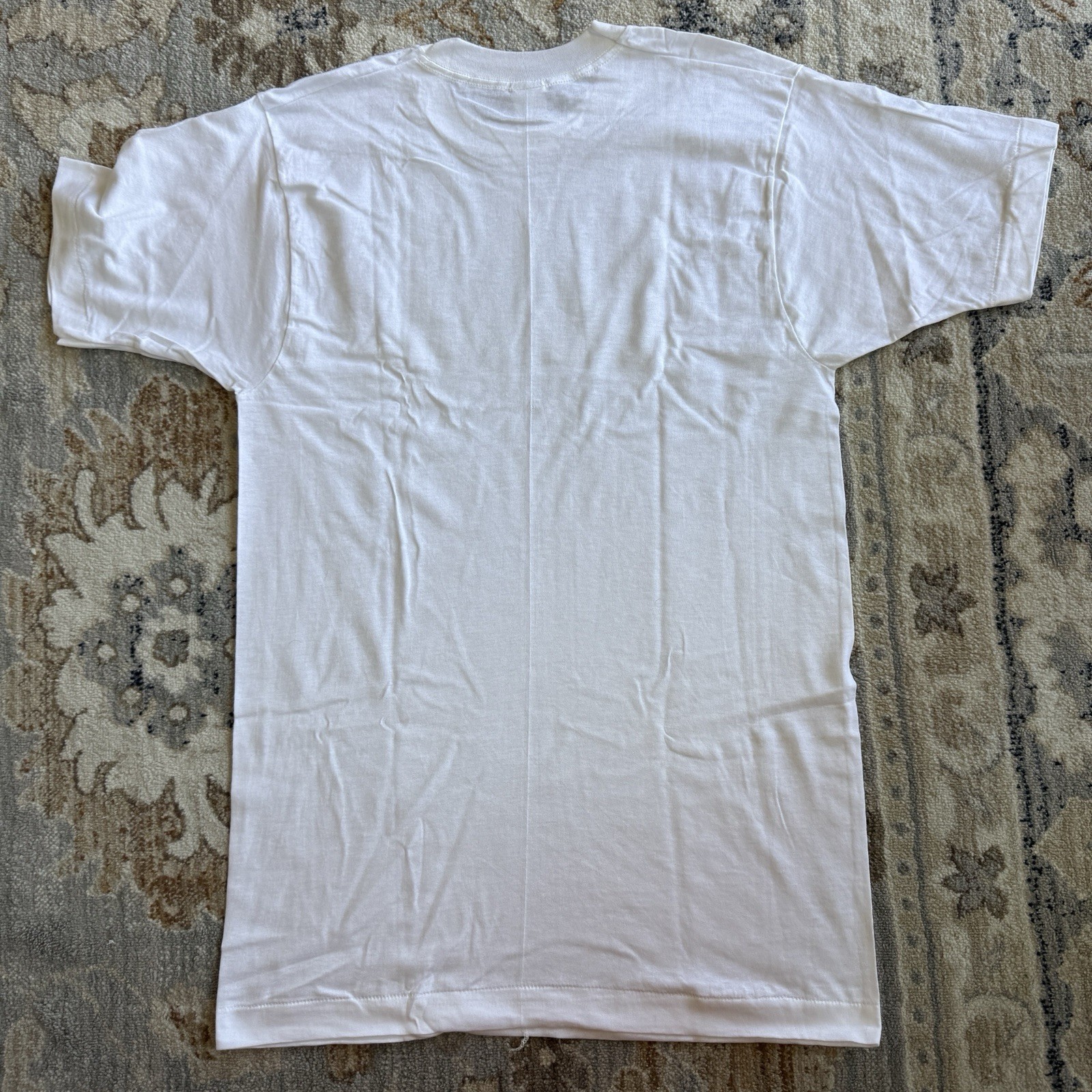 Vintage 1980s Plain Blank White Tee Men’s Size Medium USA Made Single Stitch NEW