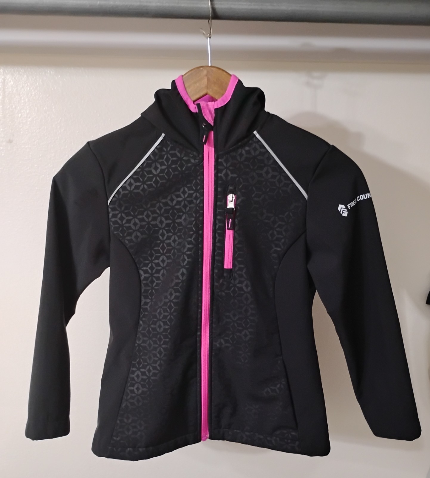 Free Country Girls Jacket With Hood Size 7-8 Black With Pink Trim and Lining