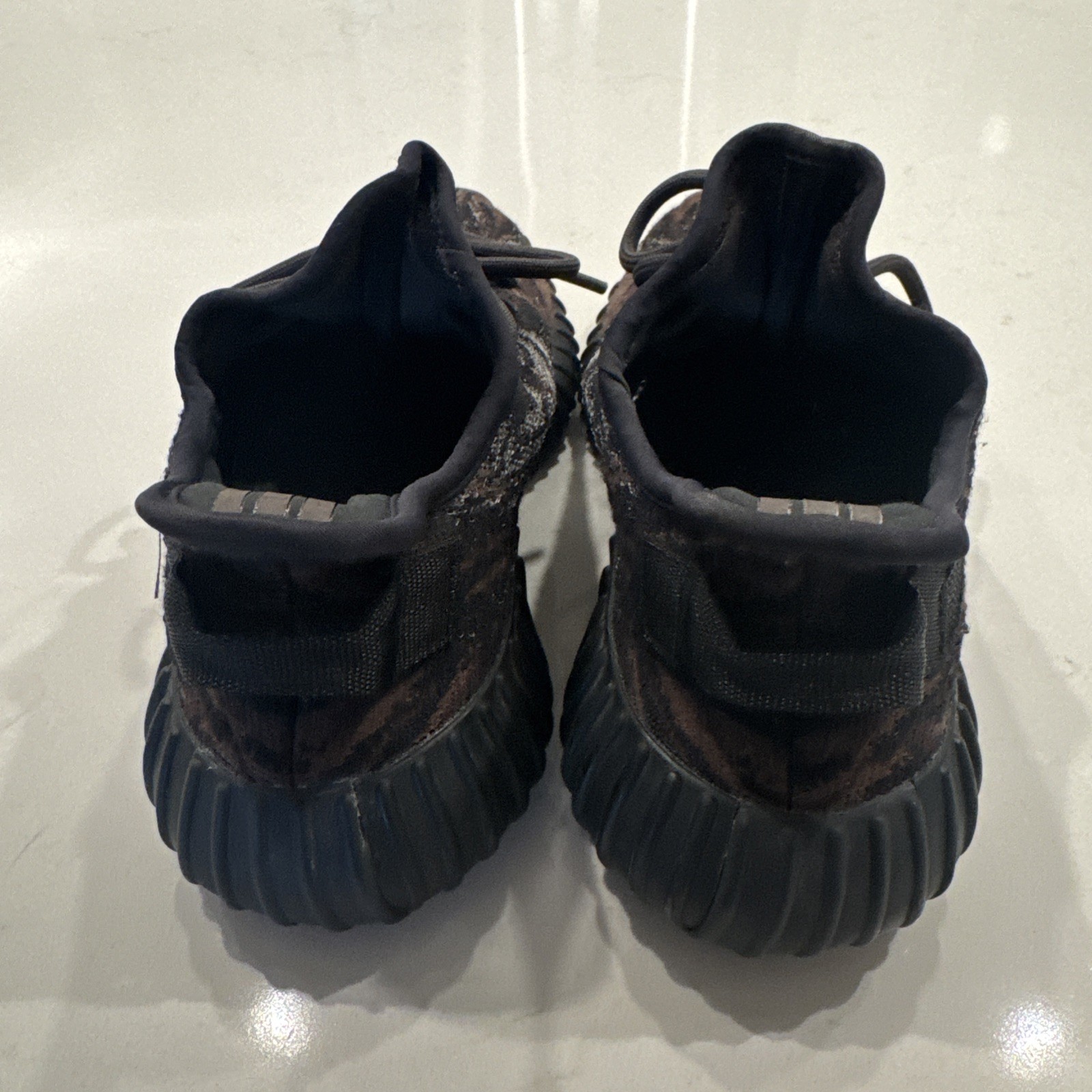 Size 7.5 – adidas Yeezy Boost 350 V2 Low MX Rock