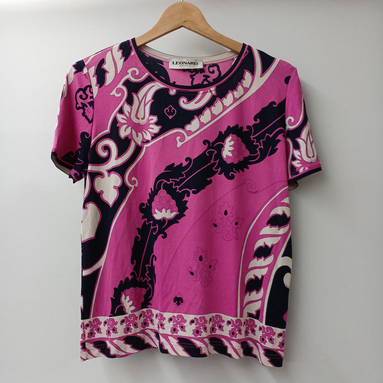 Leonard Silk Cut & Sew T-shirt Women’s 36 Pink 19cm Sleeve Approx 20in