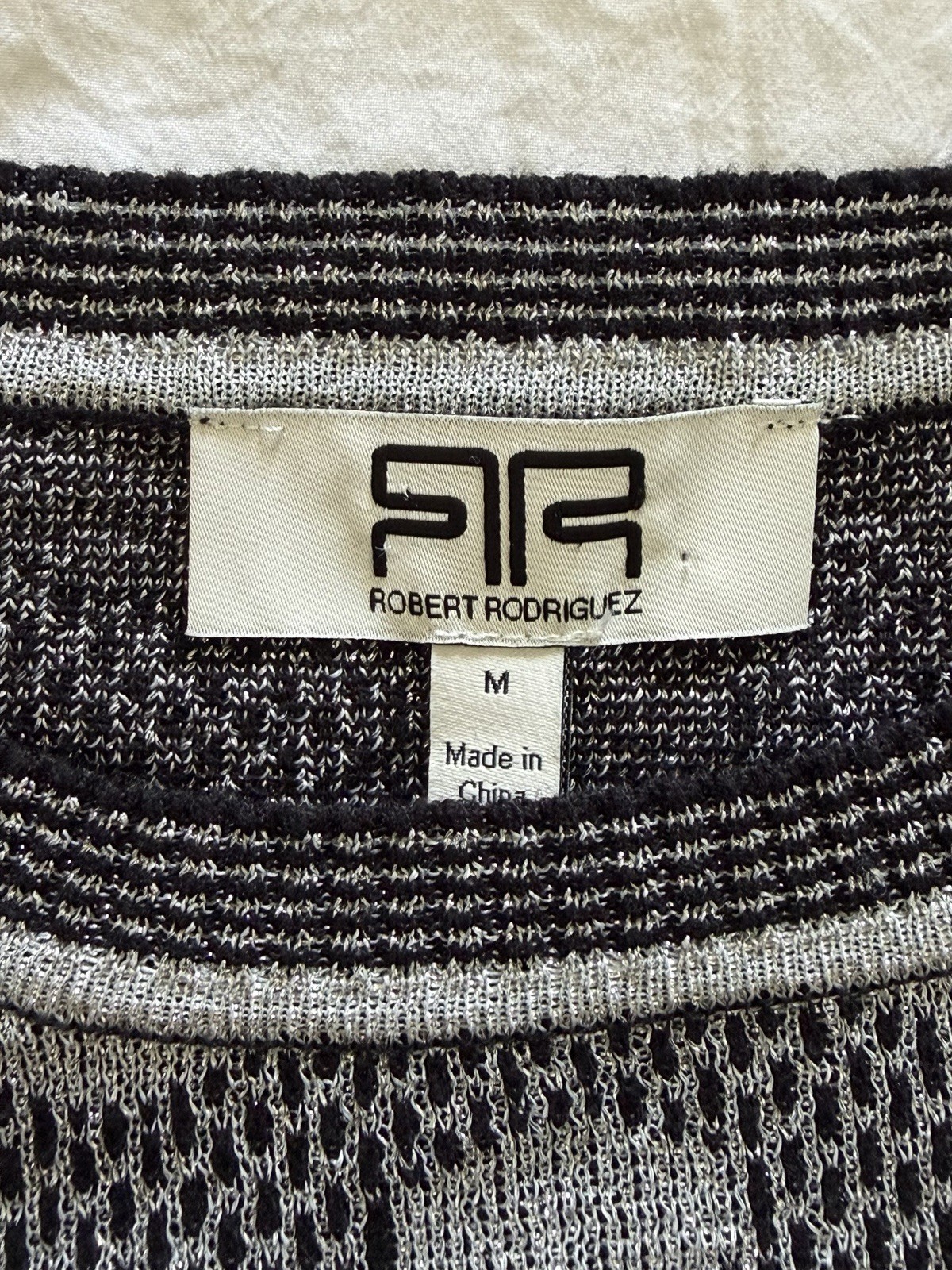 Robert Rodriguez Long Sleeve Knit Pullover Sweater Gray Metallic Geometric M NWT