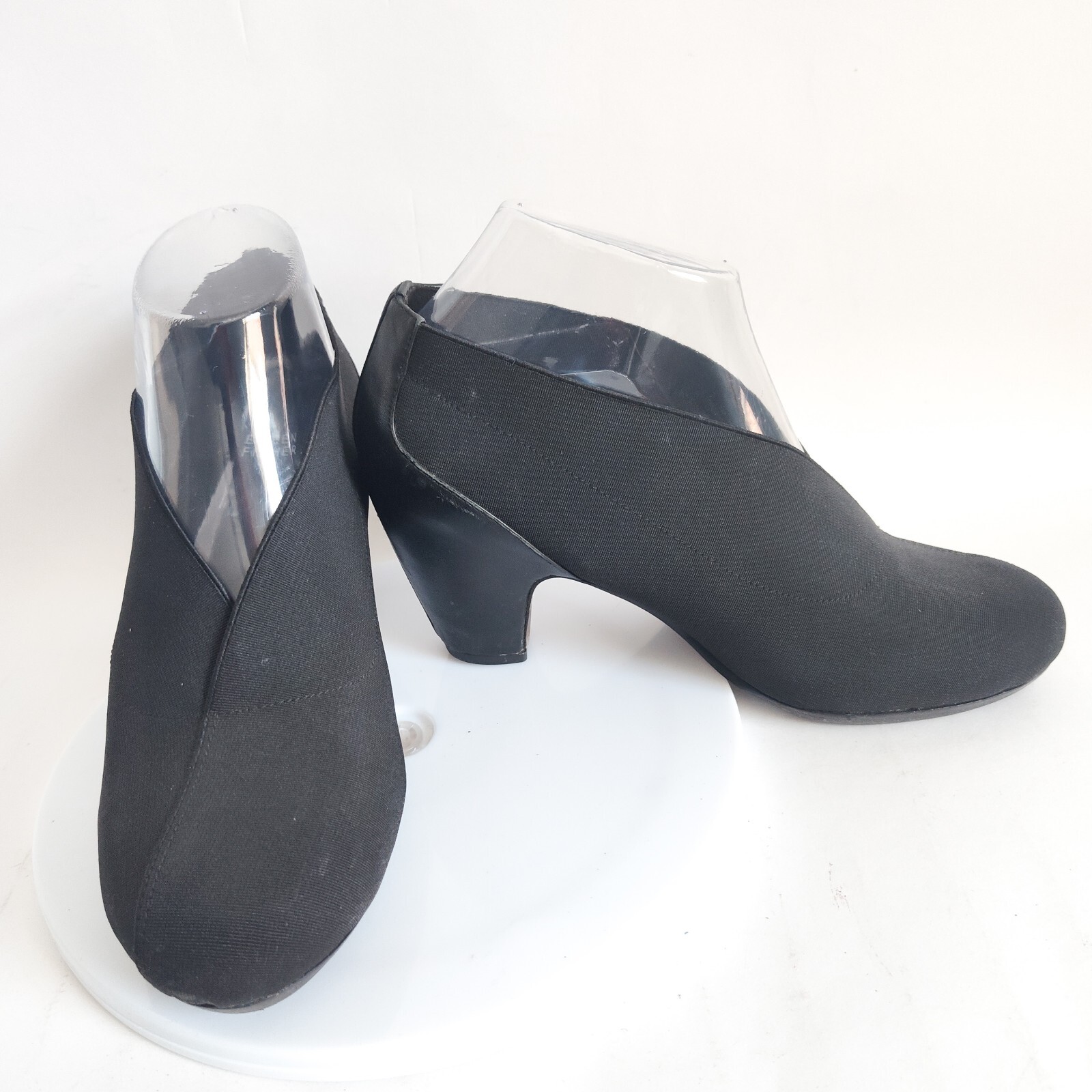 Eileen Fisher Microfiber Leather Sole Choked-up Low Heel Modern Pumps Size 7