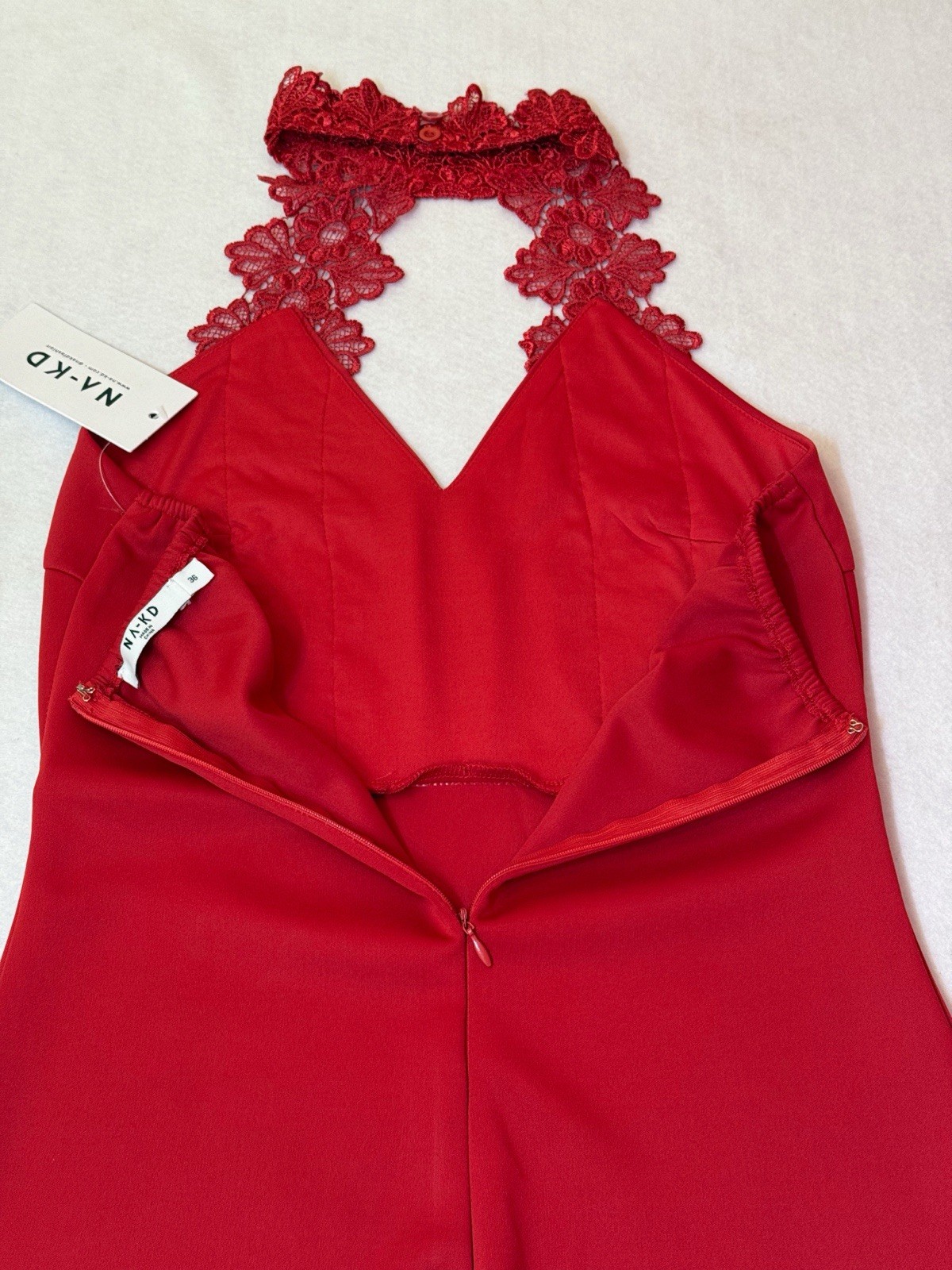 New Sz Small ❤️ Na-KD Women’s Red Open Back Choker Neck Bodycon Pencil Dress