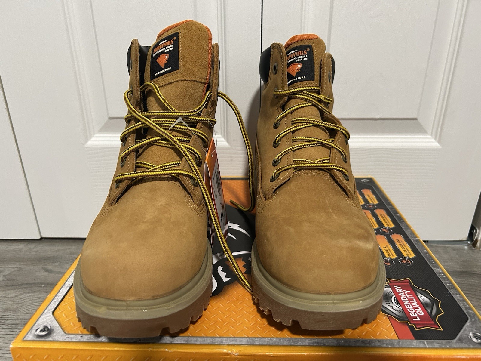 Herman Survivors Men’s Driller Waterproof 6″ Steel Toe Work Boots Sz 11” NIB