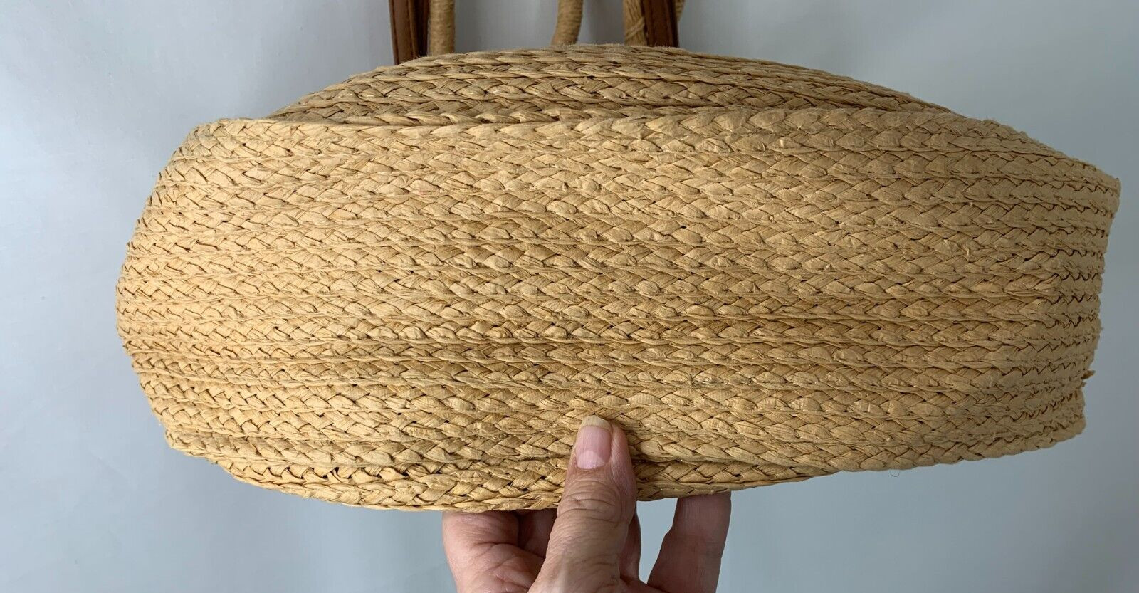 Large Jute Tote Straw Woven Circular Round HandBag Shoulder Straps Tan Beach