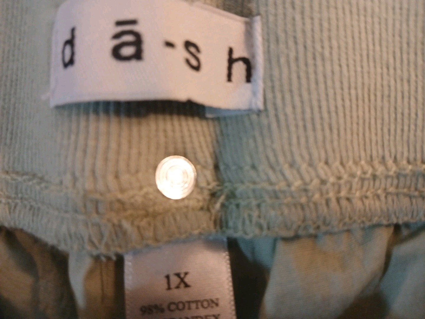 DASH CAPRI’S ELASTIC WAIST & LEGS, SAGE GREEN IN WOMEN’S SIZE 1X NWOT