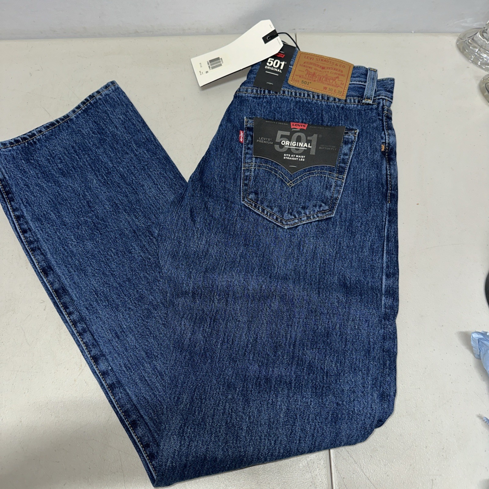 New Mens Blue Original Levis 501 Jeans Sz:30×32 Button Fly Sits At Waist