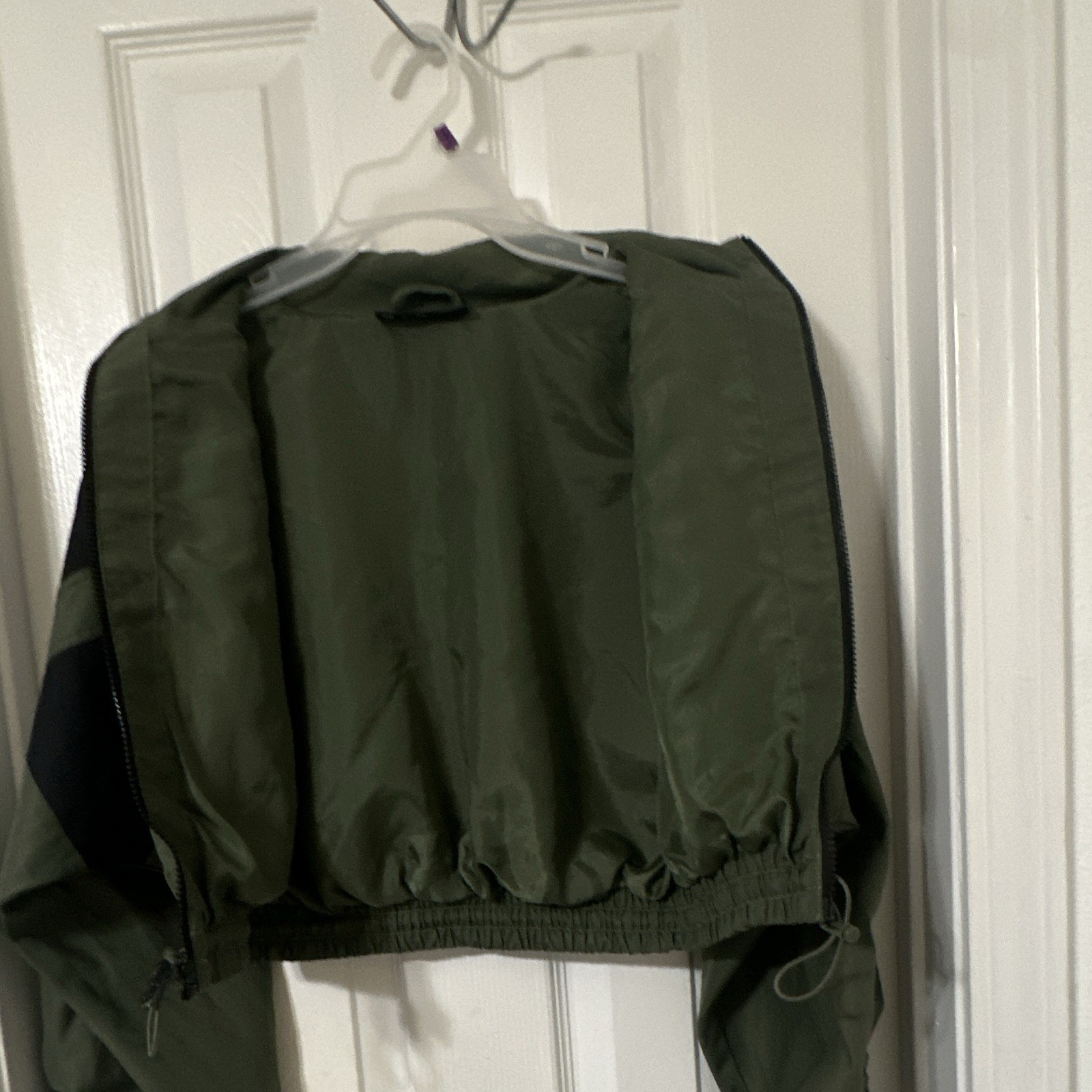 Reebok Women’s Cardi B Woven Crop Jacket Hunter Green/ Black Colorway XS