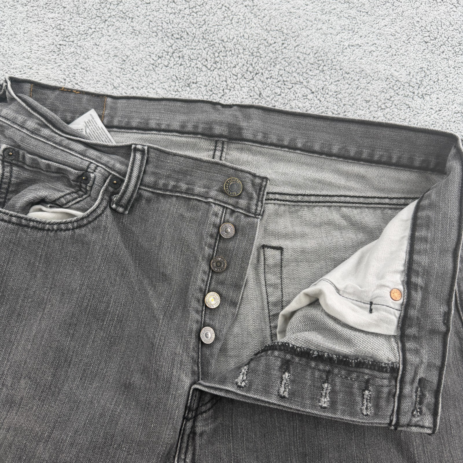 Levis 501 Jeans Mens 33×31 Gray Black Button Fly Straight Denim Pants Cotton