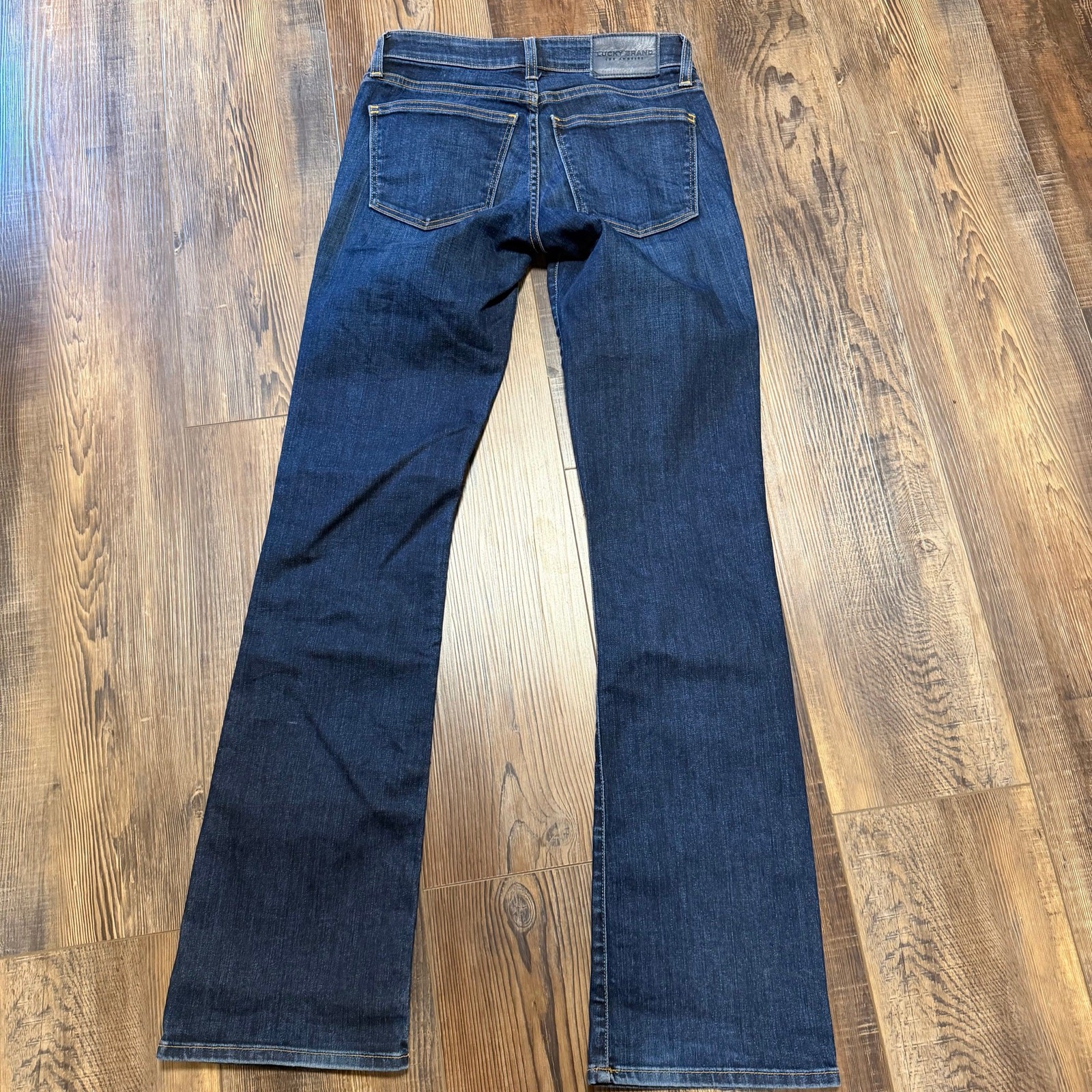 Lucky Brand Women’s Low Rise Bootcut Lolita Dark Wash 2/26R