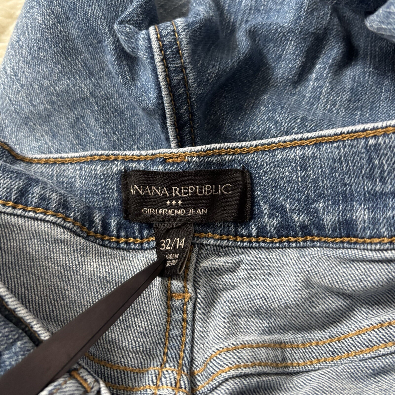 Banana Republic Women’s Size 32/14 Blue Distressed Girlfriend Jeans