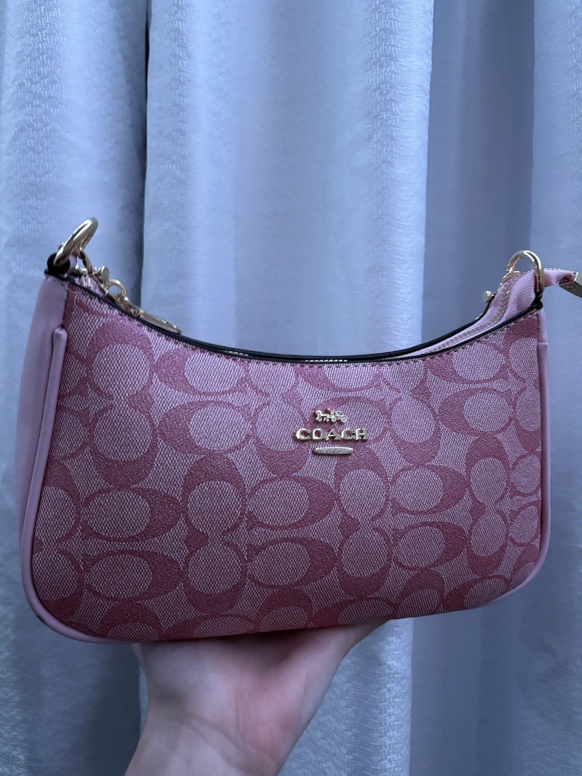Coach Outlet Powder Pink Teri Shoulder Bag