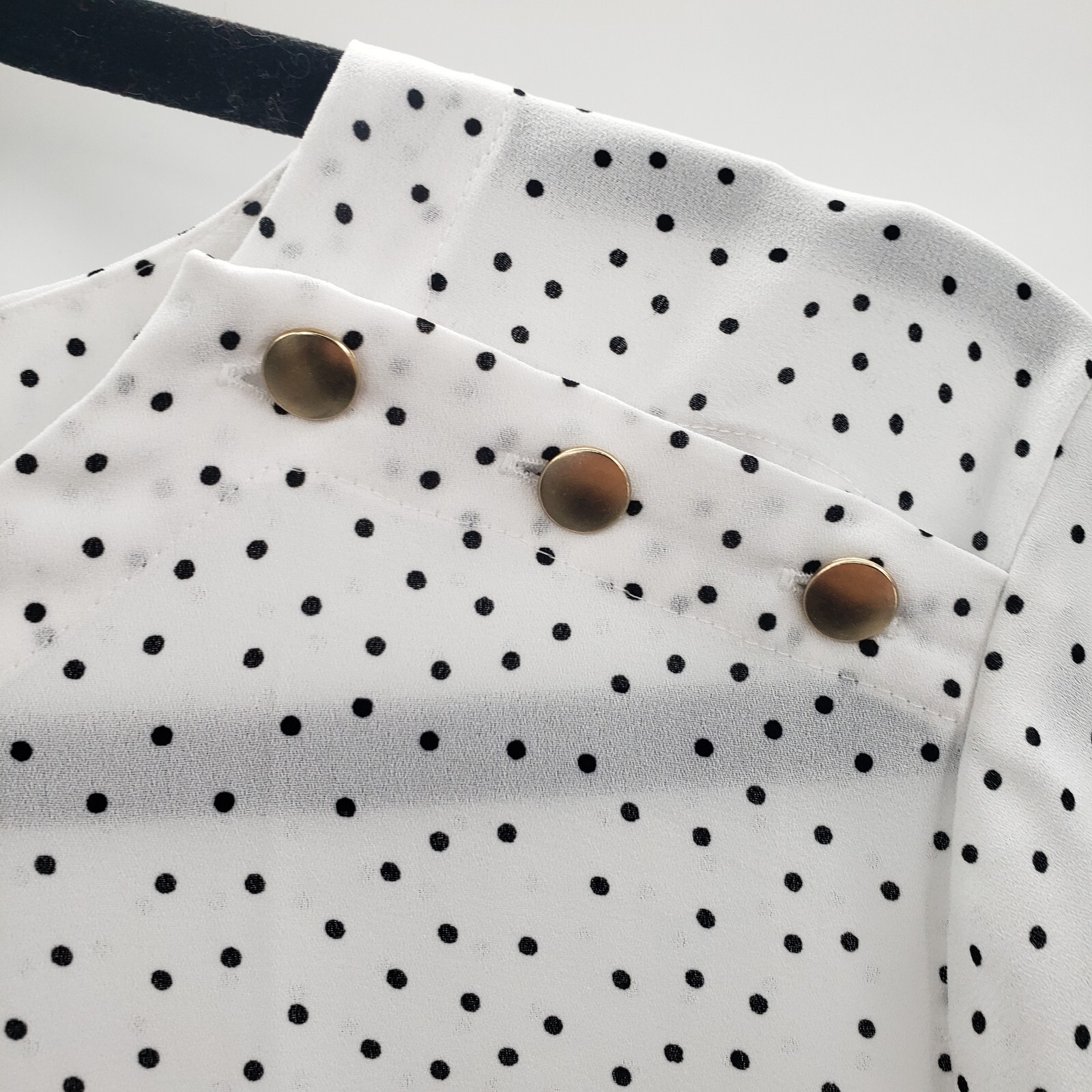 LOFT Large Polka Dot Blouse Womens White Black Button Accent Short Sleeve Top