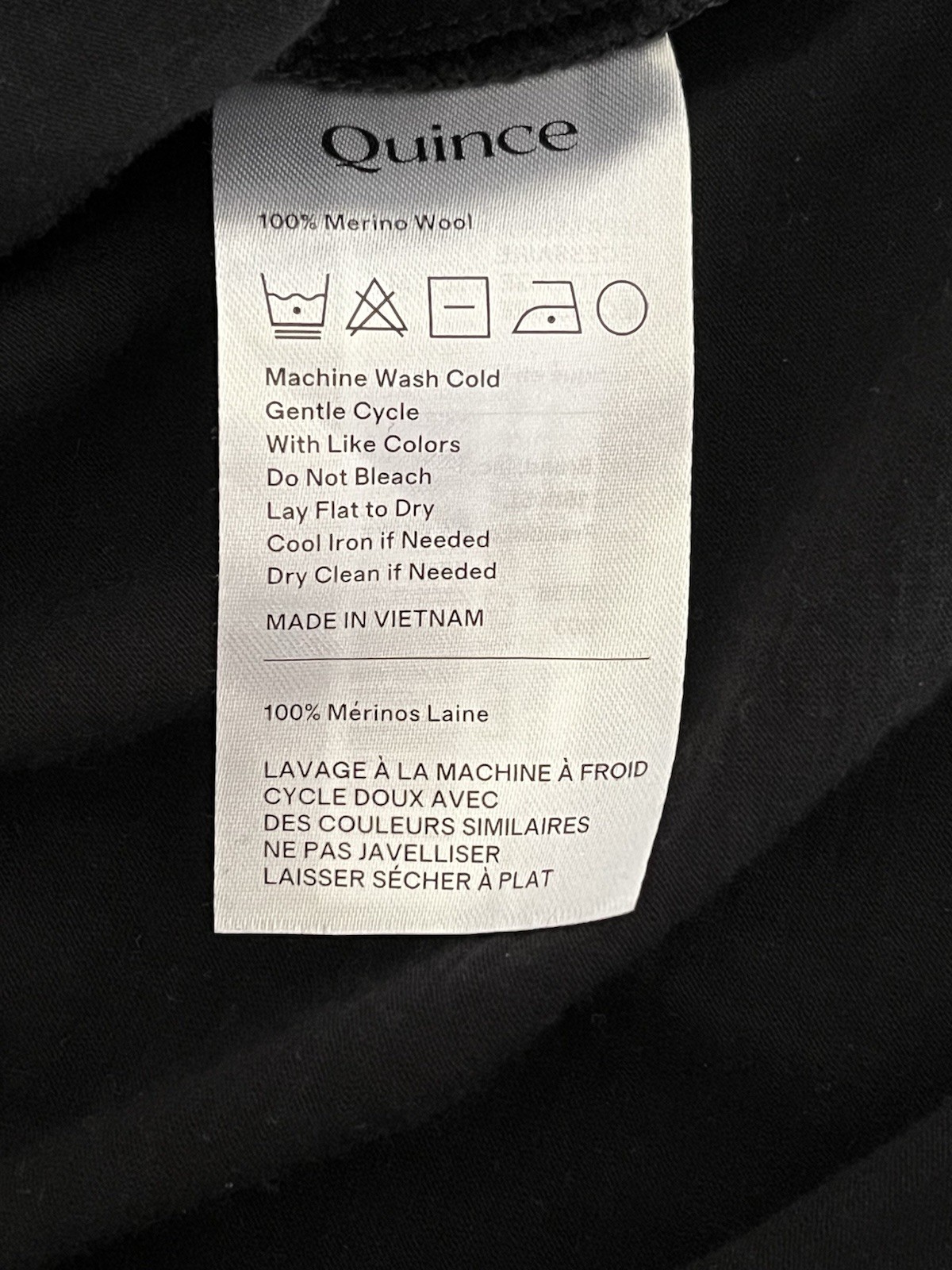 Quince 100% Merino Wool All-Season Long-Sleeved Base Layer Tee Natural Fiber Sm